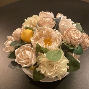 Sola Wood Flower Arrangement